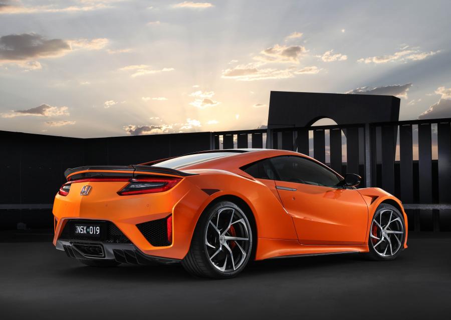  Honda NSX 2019 года  (AU) (фото 3 из 40)